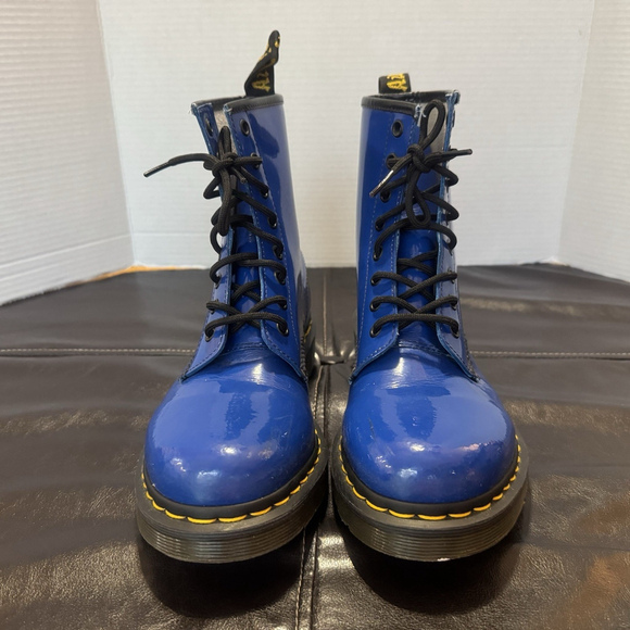 Dr. MARTENS 1460W Blue Patent Leather Combat Boot Size:9 Lace-Up - Picture 2 of 13